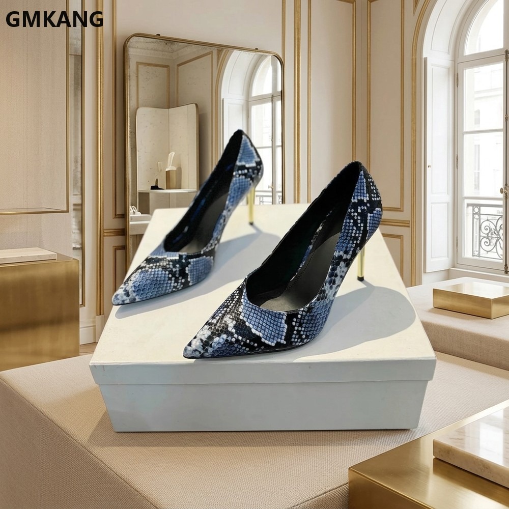 Court Heel Pointed - Zapatos de tacón bajo con estampado